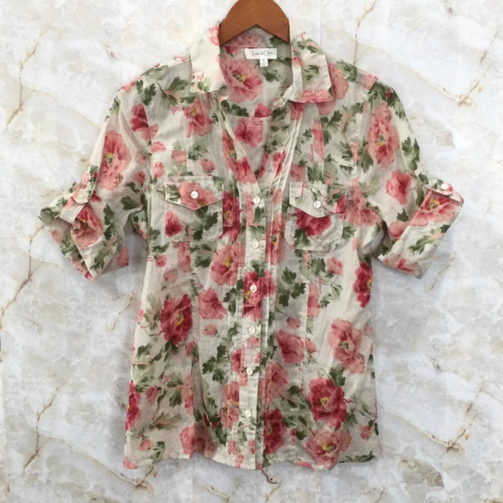 Eden & Olivia Floral Blouse